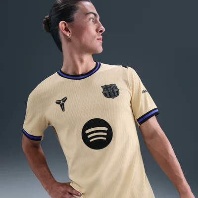 FC Barcelona 2025/26 Match Uit Kobe Dri-FIT ADV authentiek voetbalshirt heren bruin Nike